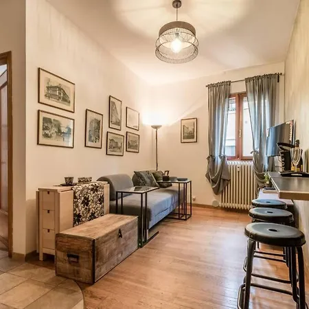 Appartamento A Due Passi Dal Teatro Verdi *